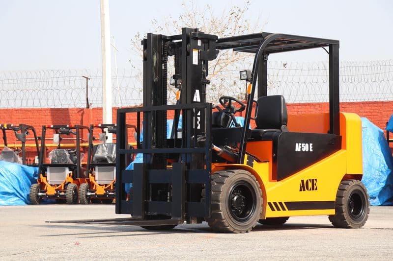 Warehousing & Storage